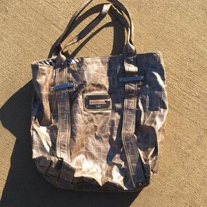 Guess purse